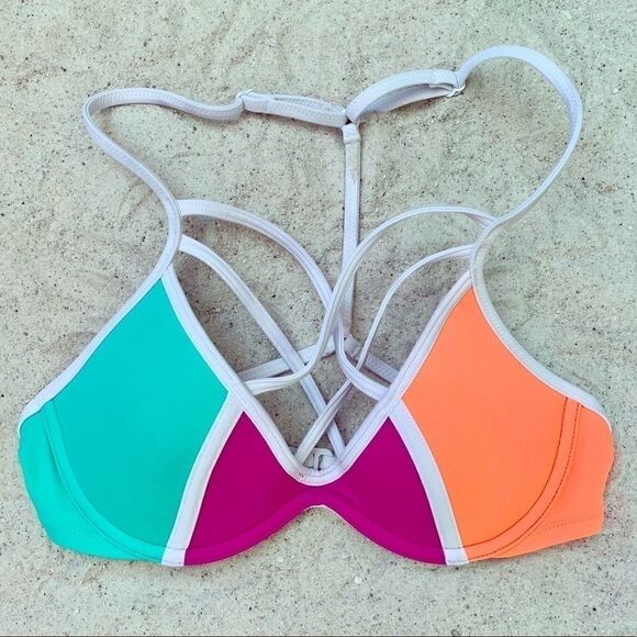 VICTORIAS SECRET PINK SWIM TOP SIZE XS NWOT - Picture 1 of 4